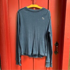 Abercrombie & Fitch vintage Navy Knit Sweater